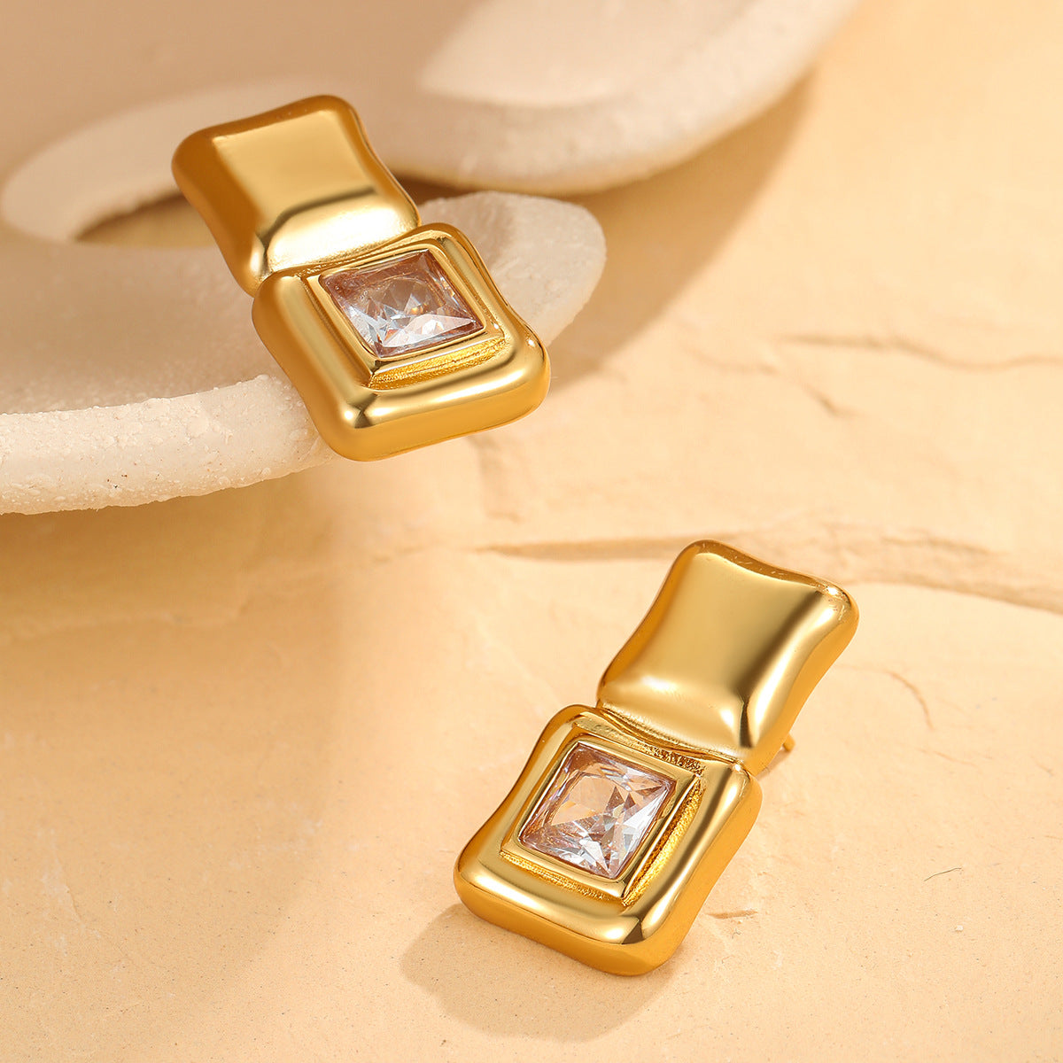 18K Gold Vacuum-Plated High-End Designer Earrings