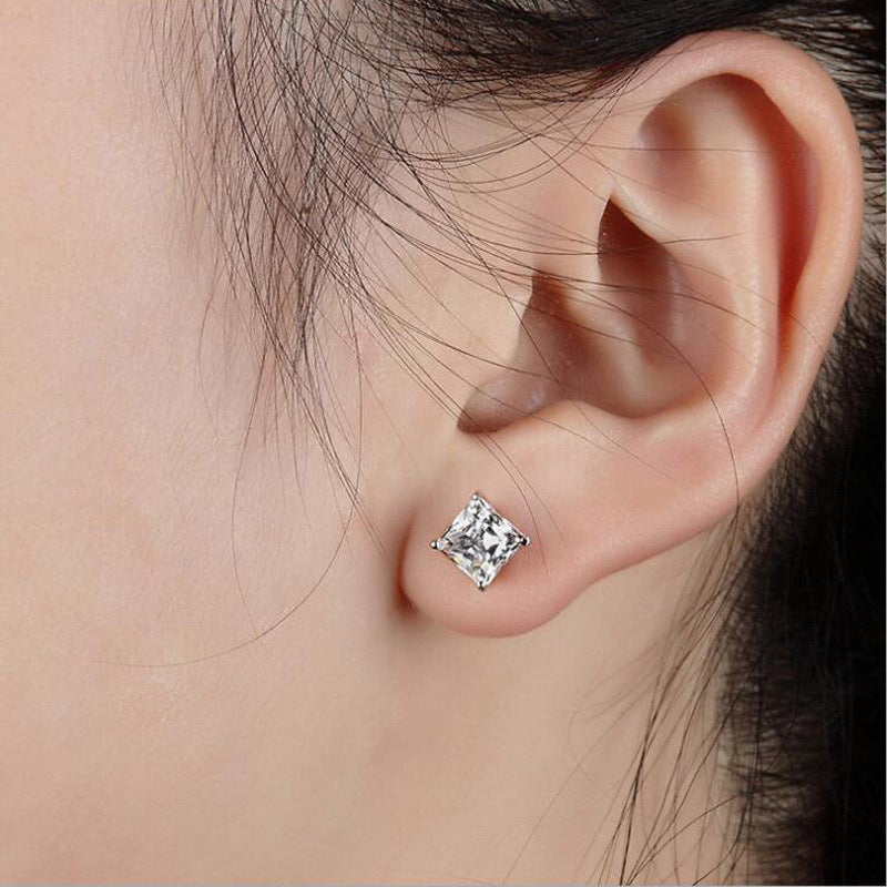 Four-claw Stud Earrings Trendy Silver Jewelry